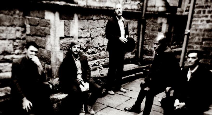 Ο τραγουδιστής των Tindersticks στο protothema.gr: Νιώθω πως ανήκω στην Ελλάδα!
