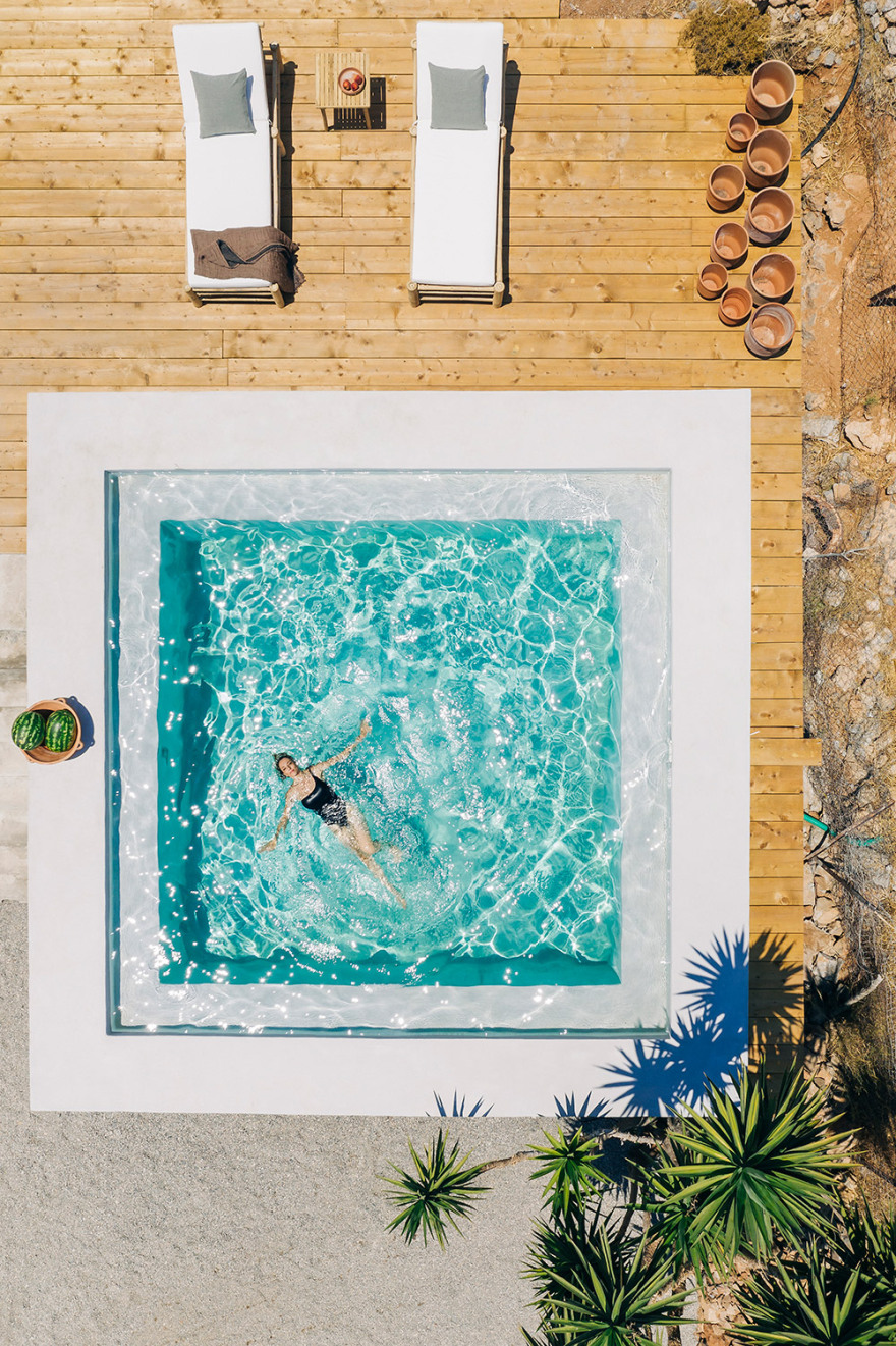 Στα «χέρια» της Web Hotel Way και το Casita Casita Lindos της Βάνας Περνάρη!