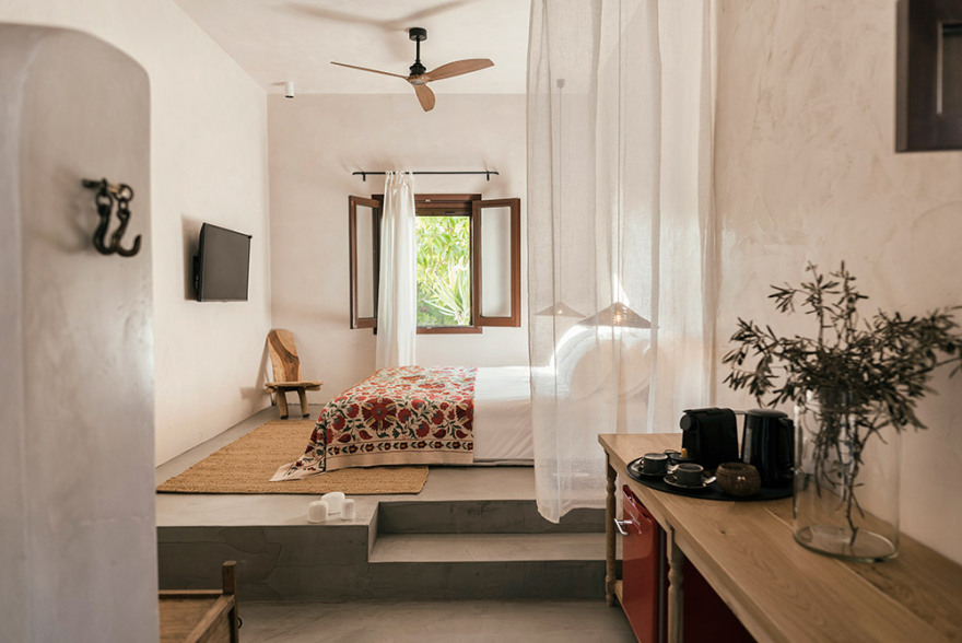 Στα «χέρια» της Web Hotel Way και το Casita Casita Lindos της Βάνας Περνάρη!
