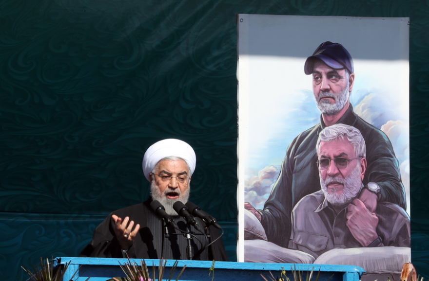 Ιράν: Χιλιάδες Ιρανοί στους δρόμους για την 41η επέτειο της Ισλαμικής Επανάστασης