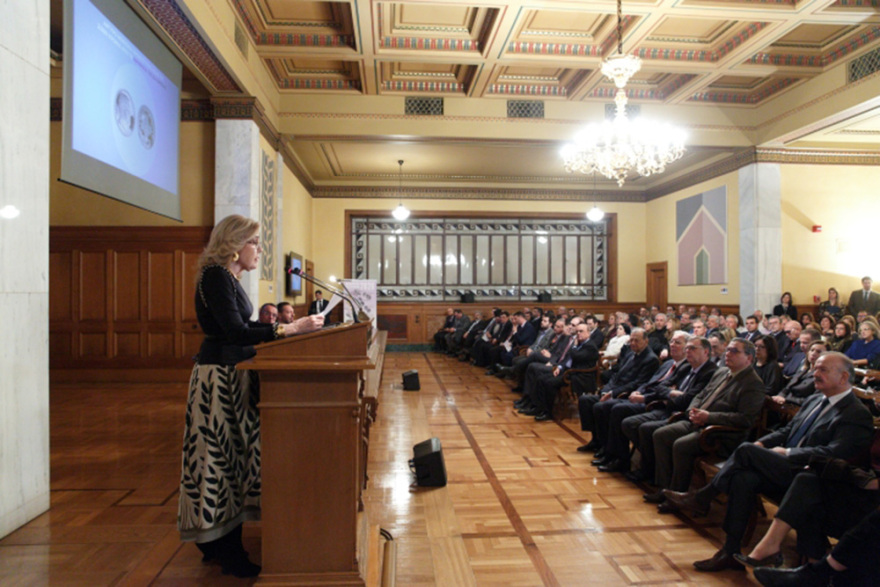 Δείτε τα νομίσματα για την επέτειο των 2.500 ετών από τη Μάχη των Θερμοπυλών και τη Ναυμαχία της Σαλαμίνας