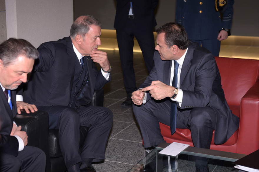 Εμπλοκές, υπερπτήσεις και 68 παραβιάσεις - Μόλις 15 λεπτά κράτησε η συνάντηση Παναγιωτόπουλου - Ακάρ