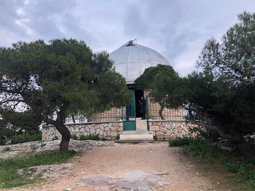 «Το χρονικό του χρόνου» του Stephen Hawking αναβιώνει στο θέατρο Τέχνης