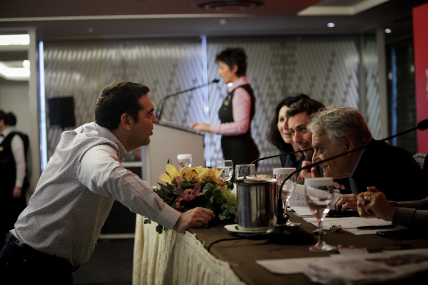 Κεντρική Επιτροπή ΣΥΡΙΖΑ: Βγήκαν τα «μαχαίρια» για απολογισμό και «πασοκοποίηση»