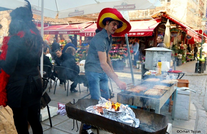 Τσικνοπέμπτη: Πού να την γιορτάσετε