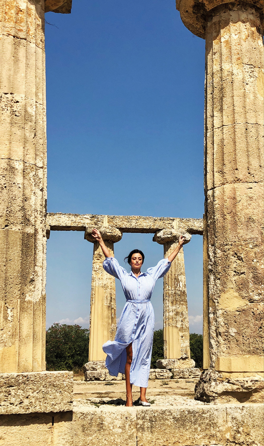 Δωροθέα Μερκούρη: Dolce vita στην Καλαβρία