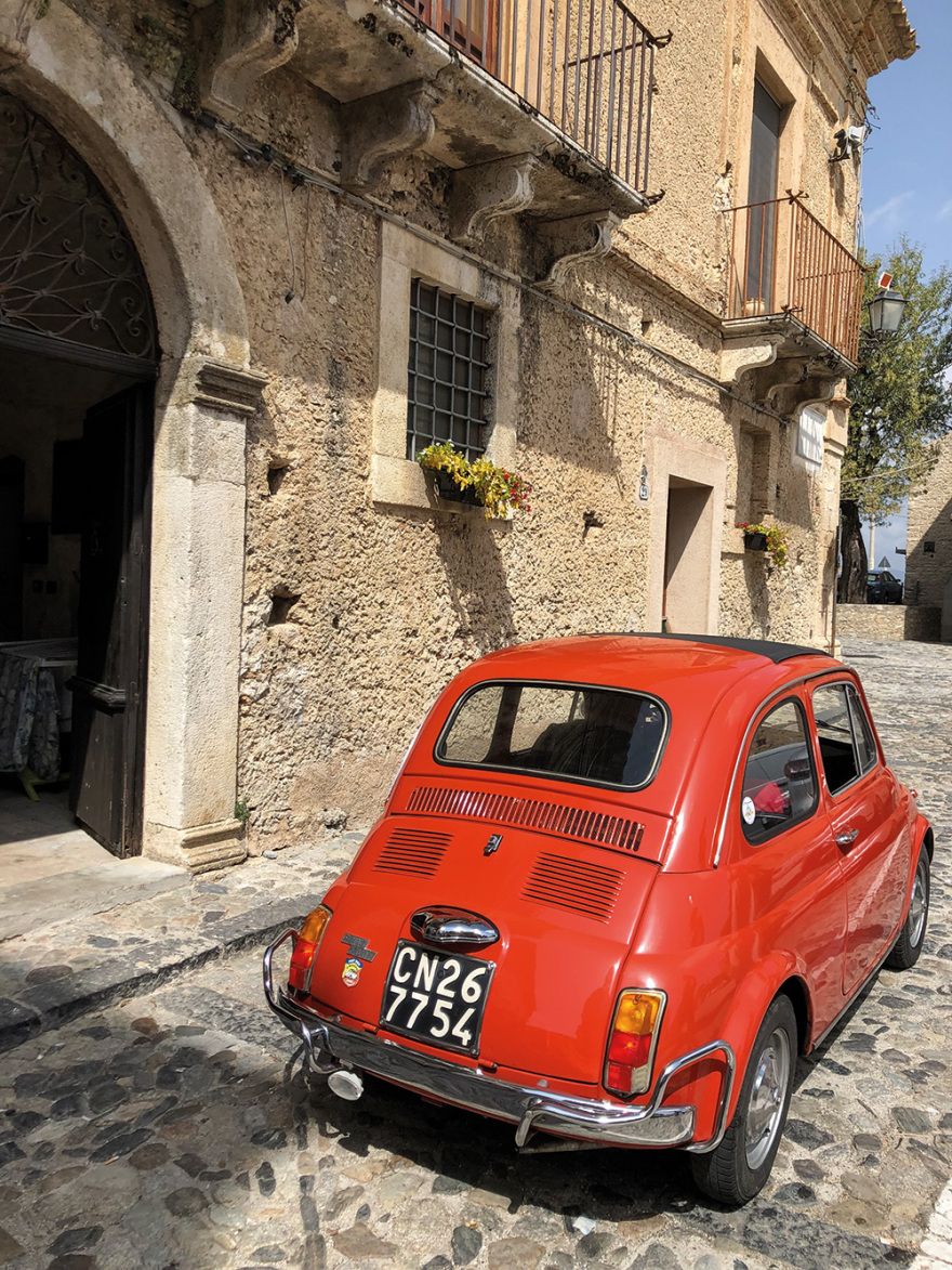 Δωροθέα Μερκούρη: Dolce vita στην Καλαβρία
