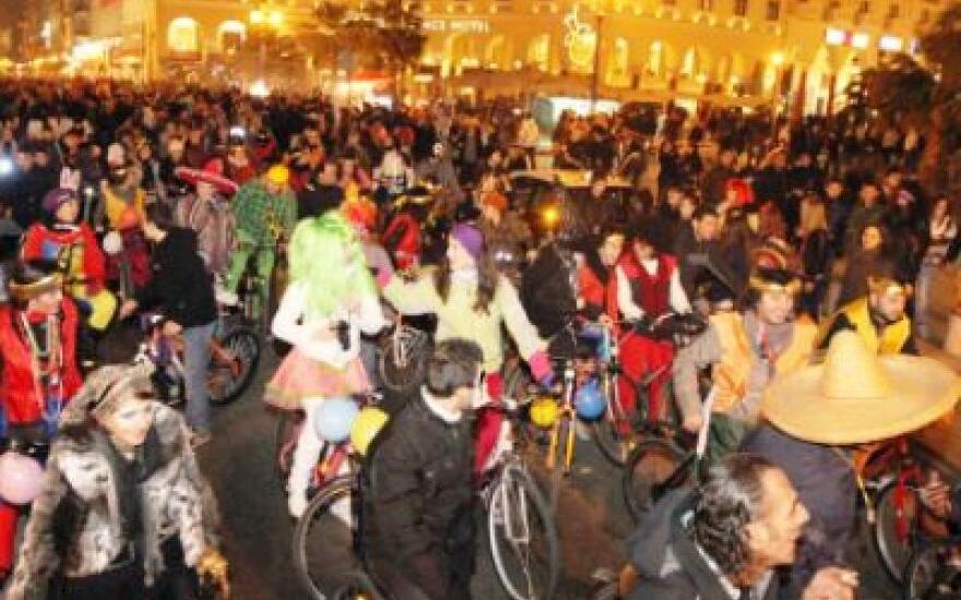 Τσικνοπέμπτη: Πού να την γιορτάσετε