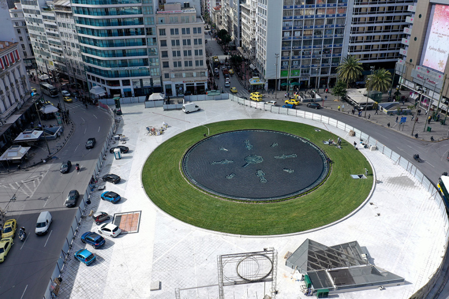 Η νέα πλατεία Ομονοίας «αγκαλιάζεται» και από το Twitter: «Κούκλα μετά από δεκαετίες»