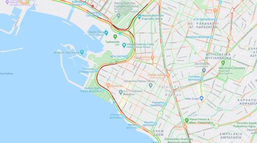 Κίνηση: Ταλαιπωρία για δύο ώρες στην Ποσειδώνος λόγω τροχαίου