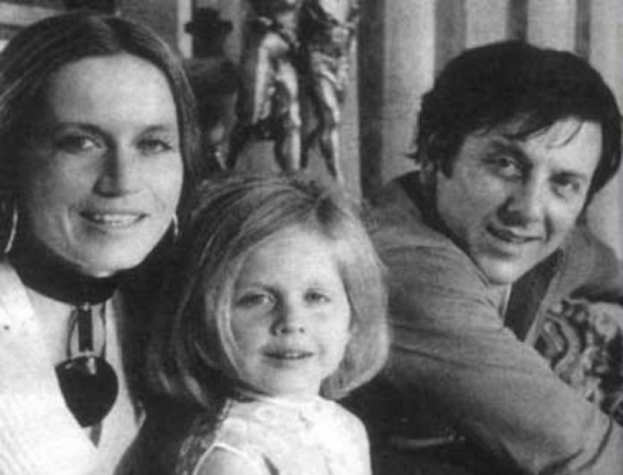 Πέθανε ο Κώστας Βουτσάς: Ένας αειθαλής εραστής της σκηνής και της ζωής