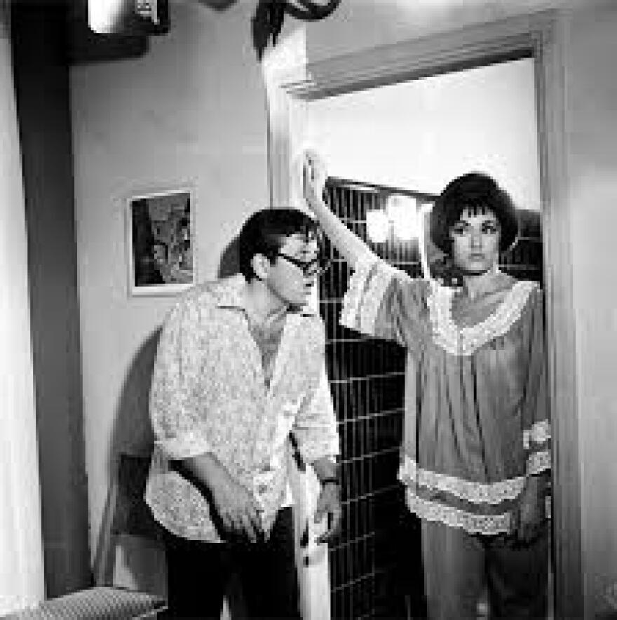 Πέθανε ο Κώστας Βουτσάς: Ένας αειθαλής εραστής της σκηνής και της ζωής