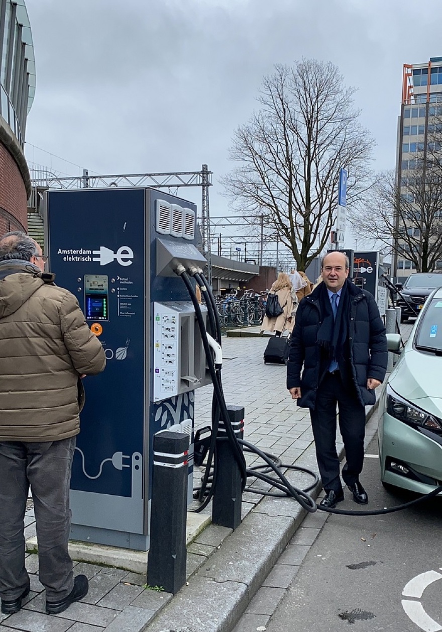 Χατζηδάκης: Η Ολλανδία έτοιμη να συνδράμει την Ελλάδα στην ανάπτυξη της ηλεκτροκίνησης