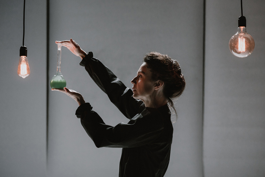 Η «Απολογία της Μαρί Κιουρί» πάει Θεσσαλονίκη