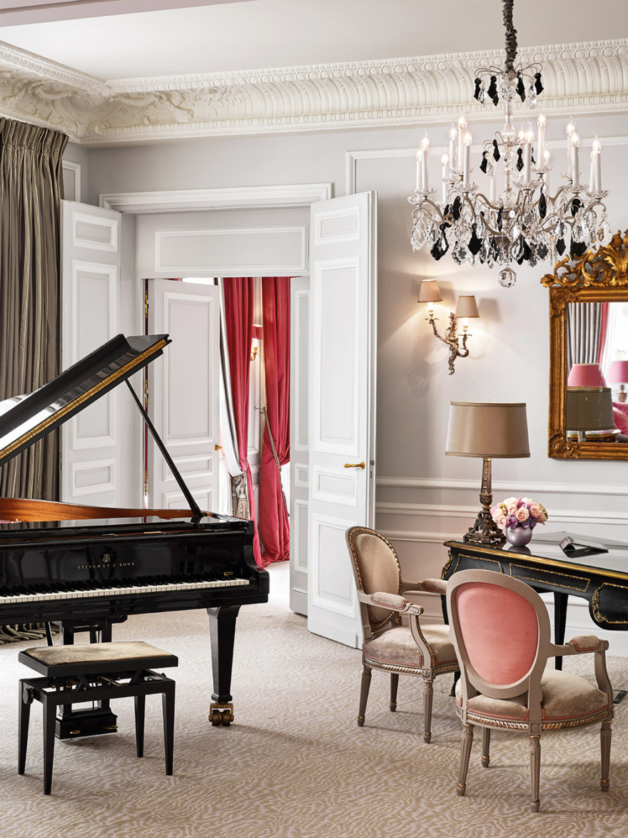 Χασανάλ Μπολκιάχ: Τα 5άστερα παλάτια του Σουλτάνου του Μπρουνέι