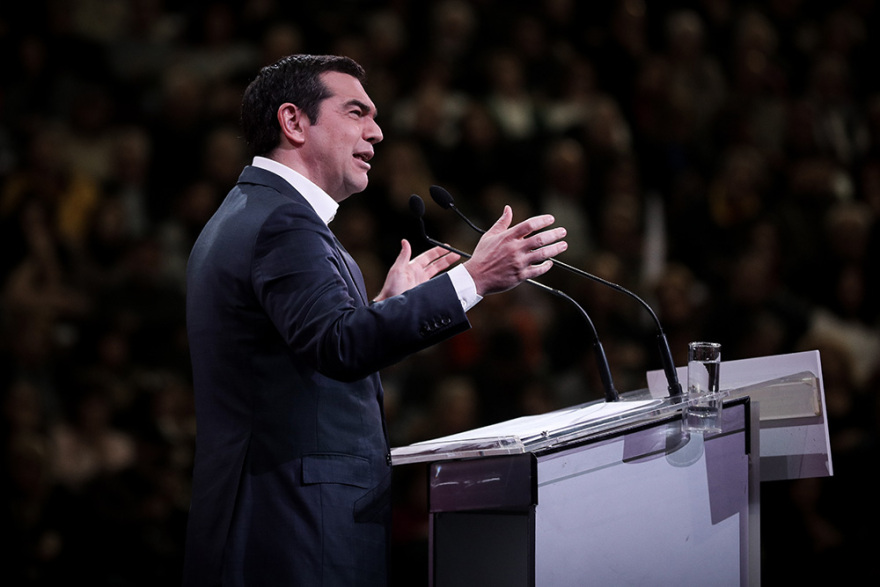 Επίθεση Τσίπρα στην κυβέρνηση: «Η απάτη των αρίστων αποκαλύπτεται»