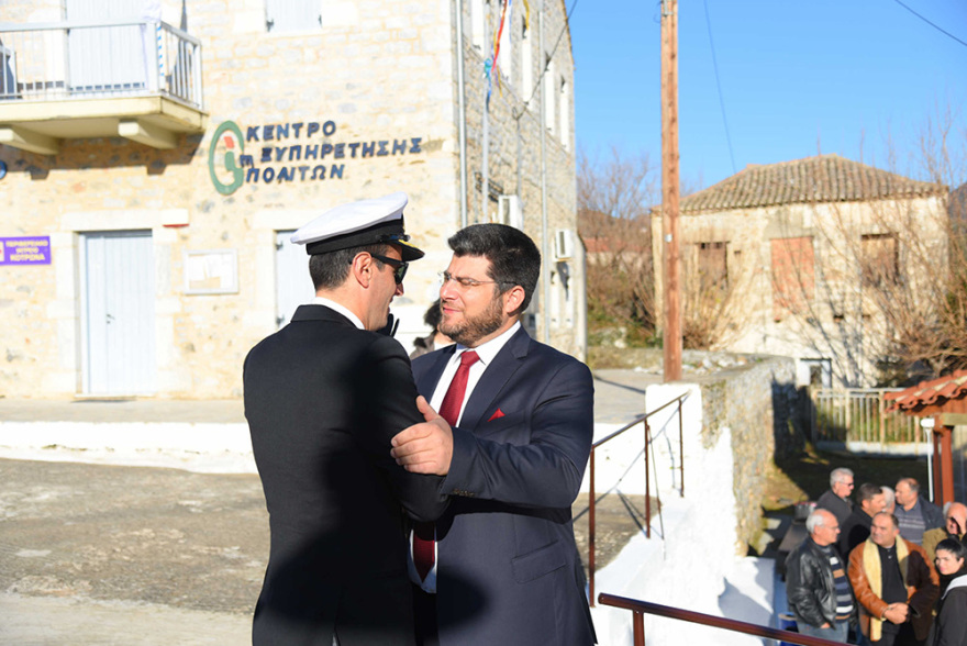  Στα γραφικά σοκάκια του Κότρωνα οι πιστοί τραγούδησαν το Μακεδονία Ξακουστή