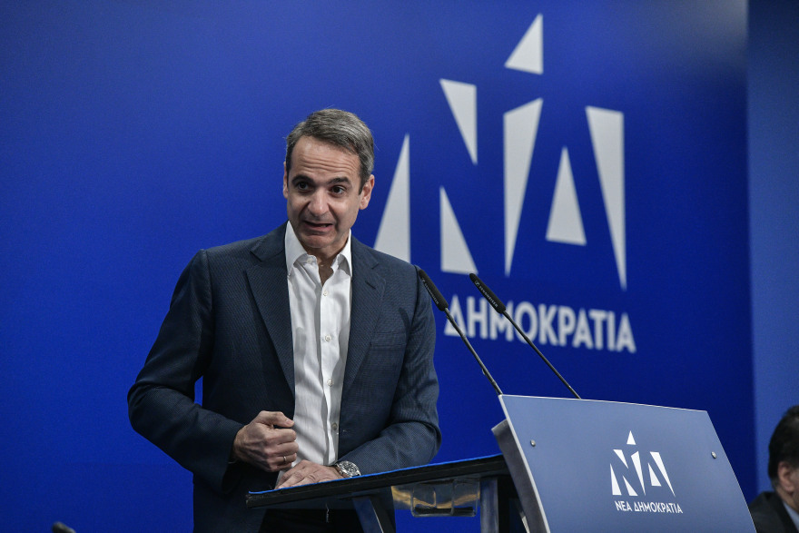 Μητσοτάκης κατά Τσίπρα: Φιέστες χωρίς προϊόν - «Όχι άλλο κάρβουνο»