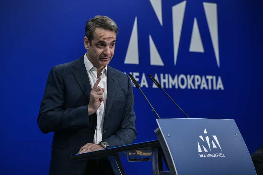 Μητσοτάκης κατά Τσίπρα: Φιέστες χωρίς προϊόν - «Όχι άλλο κάρβουνο»