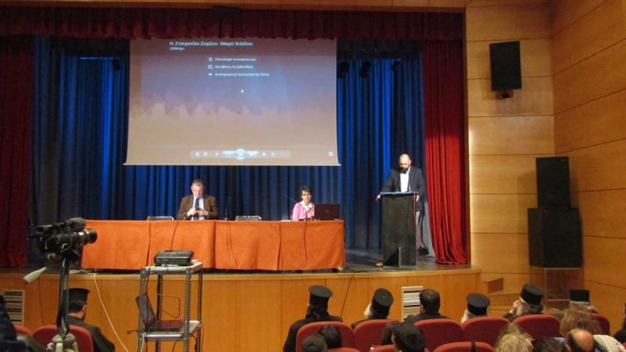 Πορεία διαμαρτυρίας στα Ιωάννινα την ώρα της εκδήλωσης του κινήματος «Αφήστε με να ζήσω» 