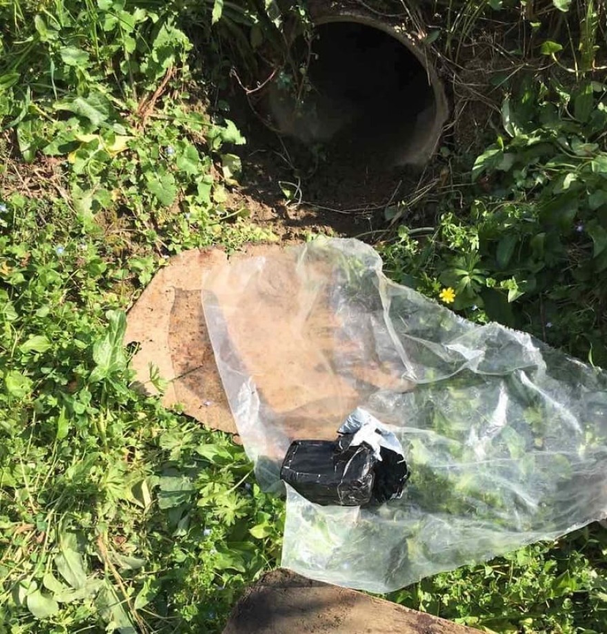 Άρτα: Σε παλιούς αγωγούς νερού έκρυβαν δυόμισι κιλά ηρωίνης