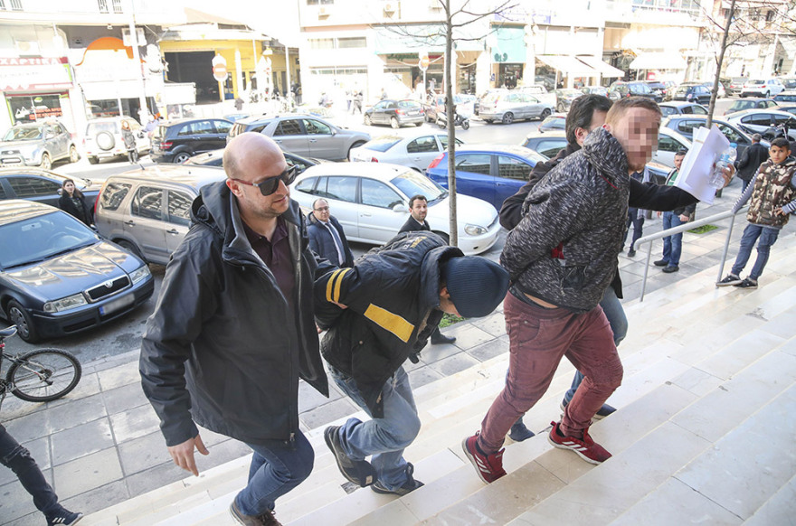 Δολοφονία στη Θεσσαλονίκη: «Ήταν ατύχημα» λένε τώρα για την επίθεση στον ιδιοκτήτη ταχυφαγείου