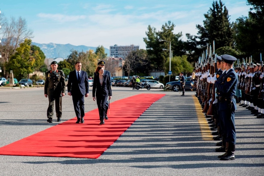 Γαλλική «ασπίδα» στη Μεσόγειο: «Είμαστε εδώ για να αποτρέψουμε τις τουρκικές γεωτρήσεις» 