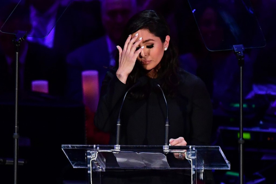 Κόμπι Μπράιαντ: «Ράγισαν» καρδιές στο Staples Center - «Ύστατο χαίρε» με το... μισό NBA στο γήπεδο