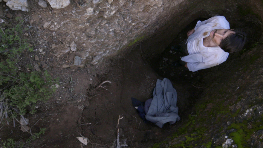 Άγριες Μέλισσες: Ο Δούκας θάβει... τον Μελέτη γιατί αγάπησε την μοναχοκόρη του