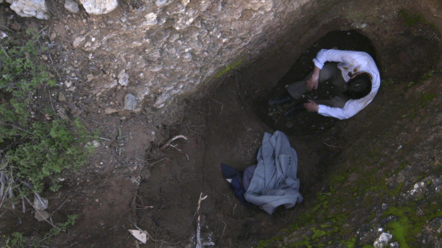 Άγριες Μέλισσες: Ο Δούκας θάβει... τον Μελέτη γιατί αγάπησε την μοναχοκόρη του