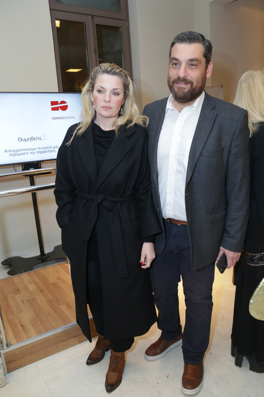 Εντυπωσιακή επίσημη πρεμιέρα για το «Μακμπέθ» στο Εθνικό Θέατρo