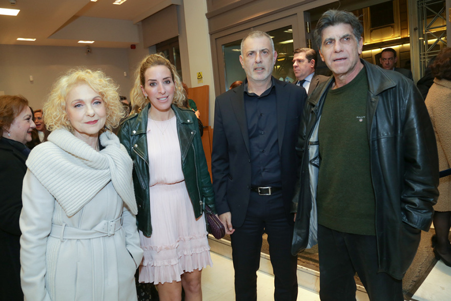 Εντυπωσιακή επίσημη πρεμιέρα για το «Μακμπέθ» στο Εθνικό Θέατρo