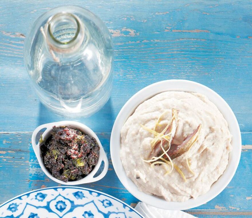 10 απίθανοι ουζομεζέδες για την Καθαρά Δευτέρα