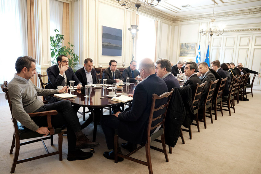 Κυβέρνηση: Πάνω από 4.000 επιχείρησαν να περάσουν στις Καστανιές - Στέλνουμε ενισχύσεις στα σύνορα