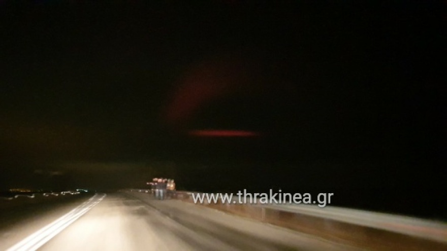 Έβρος: Ολονύχτια μάχη για να μην περάσουν οι μετανάστες τα σύνορα 