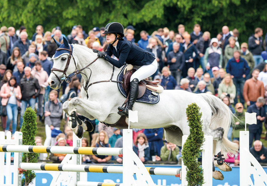  Οικογένεια Gates: Ο αρραβώνας της κόρης και η εξωφρενικά πλούσια αλλά και ταπεινή ζωή τους