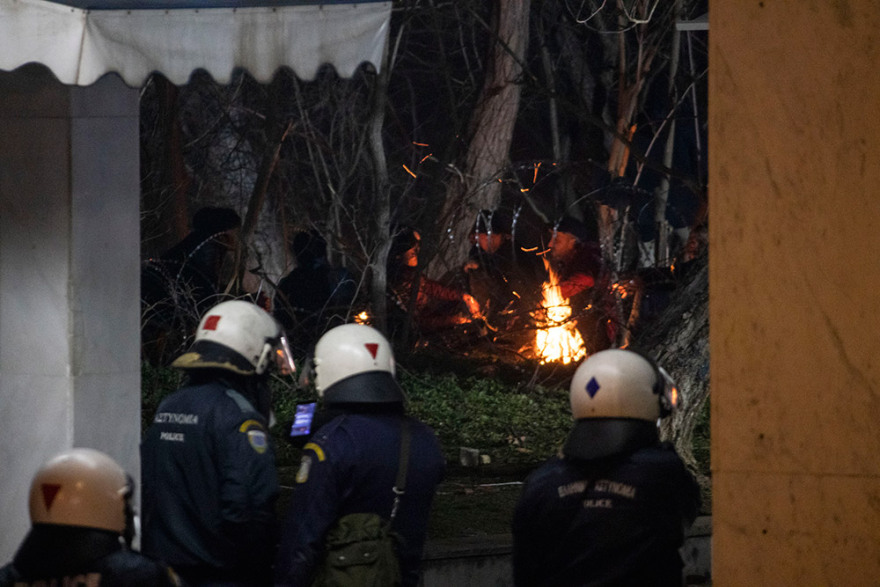 Μεταναστευτικό: Ο Έβρος «σφραγίζεται», ο Ερντογάν προκαλεί