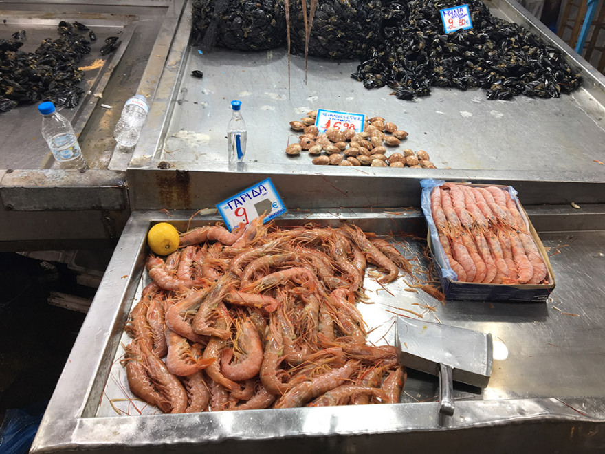 Βαρβάκειος: Αυξημένη η κίνηση, φθηνότερο φέτος το σαρακοστιανό τραπέζι