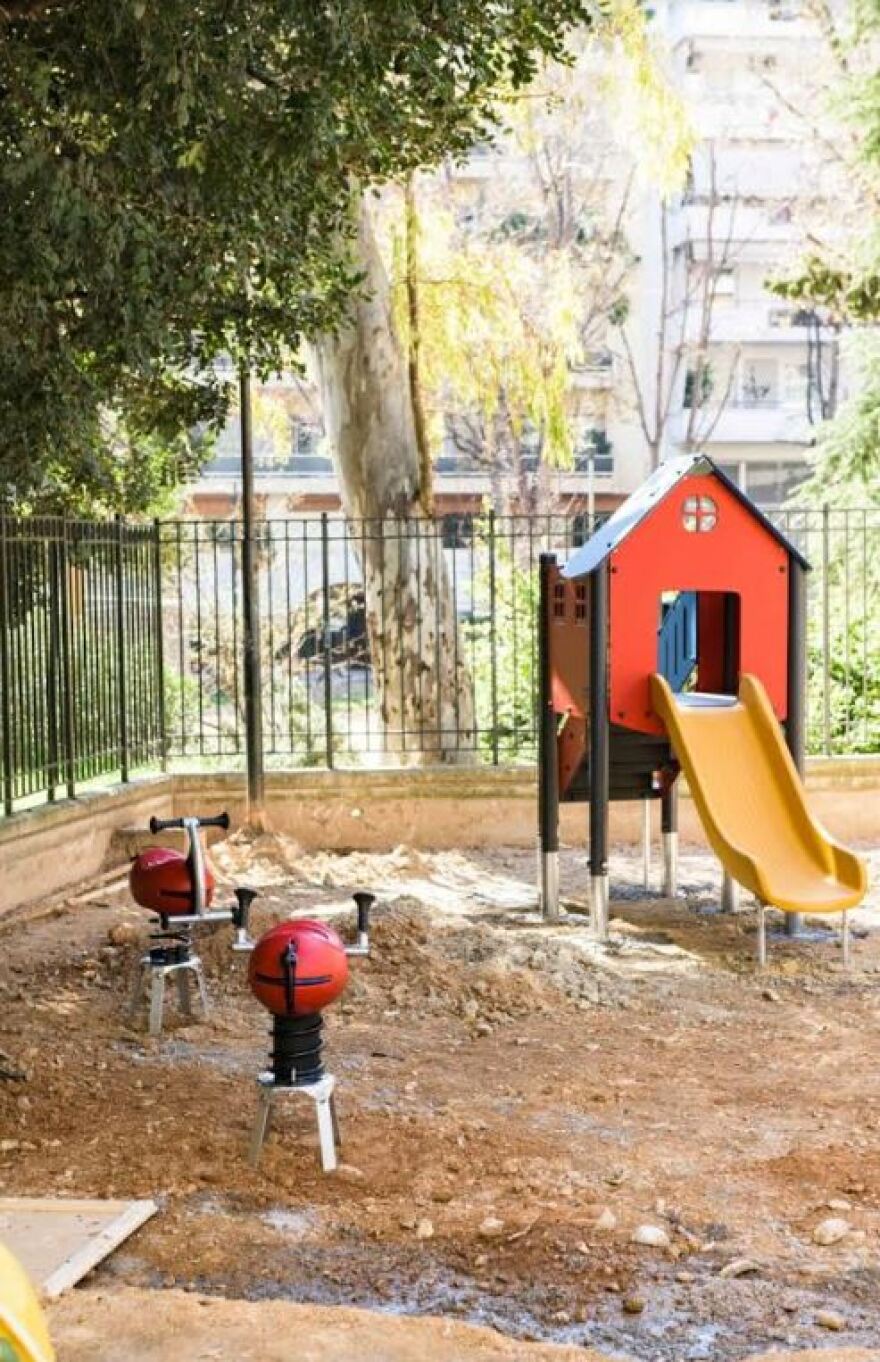 Δήμος Αθηναίων: Σε εξέλιξη ανακατασκευή 19 παιδικών χαρών