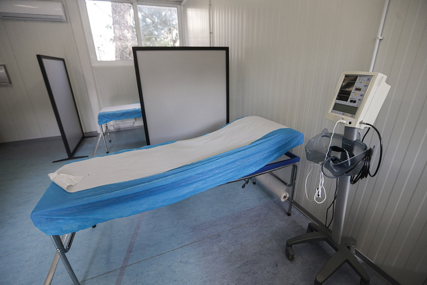 Κορωνοϊός: Τοποθετούνται isolation boxes - σημεία διαλογής ύποπτων κρουσμάτων στο «Γεννηματάς»