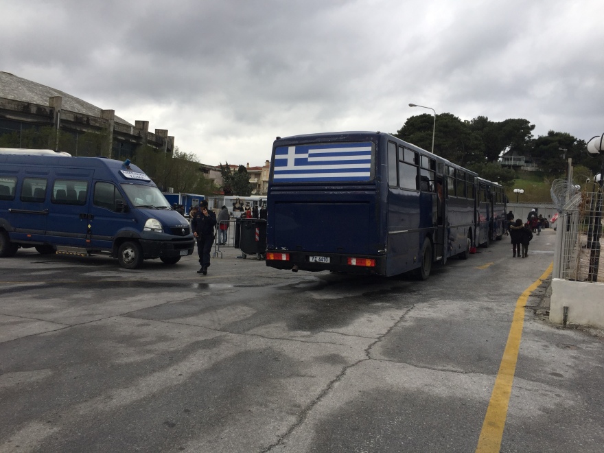 Μυτιλήνη: Για το Σάββατο προγραμματίζεται ο απόπλους του αρματαγωγού με τους μετανάστες