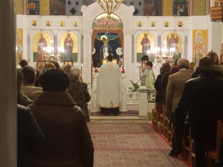 Κορωνοϊός: Αντιπαράθεση για την ασφάλεια των πιστών και τη μετάδοση του ιού μέσω της Θείας Κοινωνίας