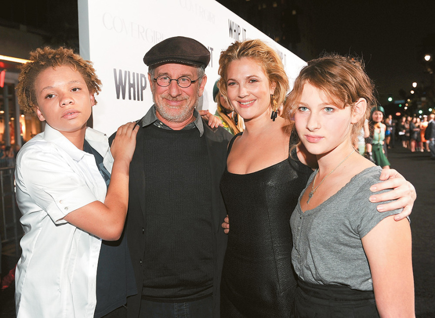 Στίβεν Σπίλμπεργκ: Γιατί η Sugar Baby υιοθετημένη κόρη του θέλει να γίνει πορνοστάρ