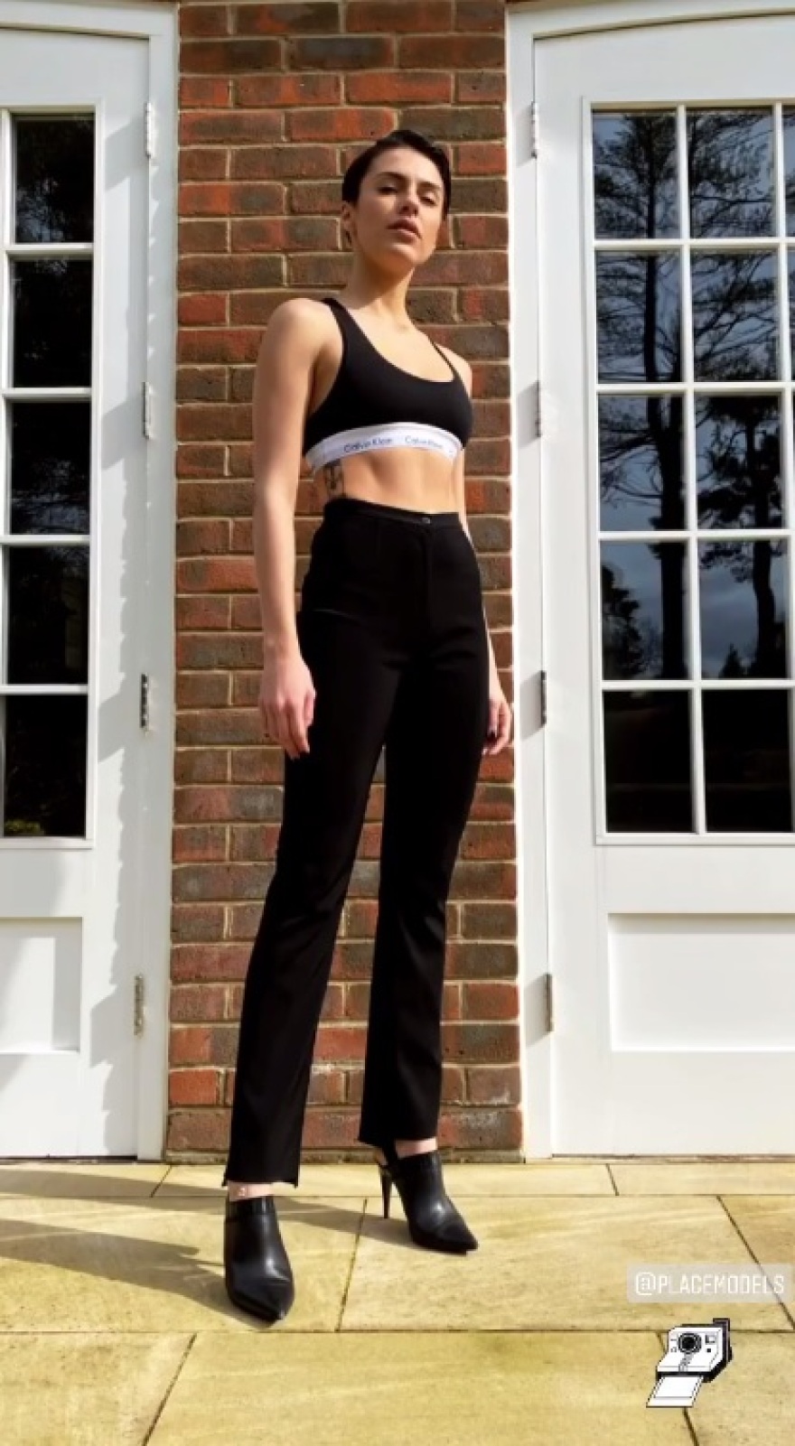 Κάτια Ταραμπανκό: Στο Λονδίνο για castings και φωτογραφίσεις μετά το GNTM 