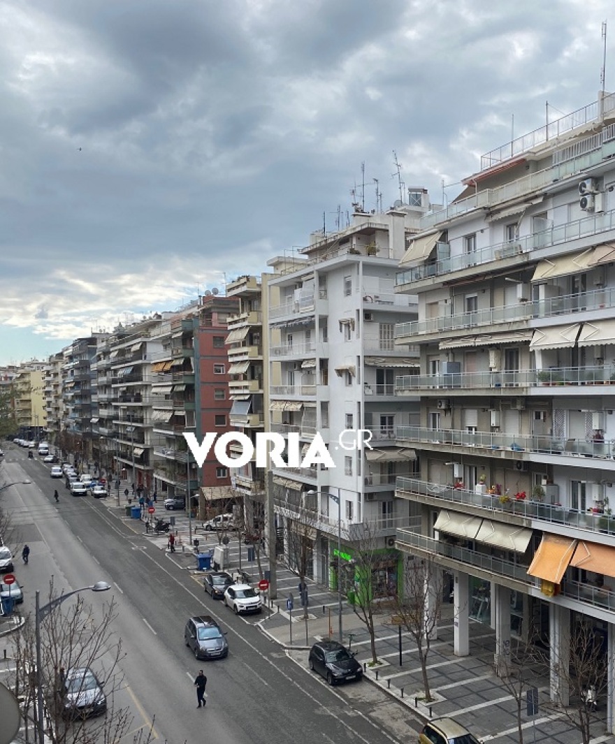 Κορωνοϊός στη Θεσσαλονίκη: Πεσμένη η κίνηση στο κέντρο της πόλης 
