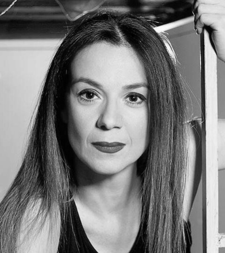 Σεμίνα Διγενή: Κυκλοφόρησε το νέο της βιβλίο με τίτλο «Οι Απείθαρχοι» 