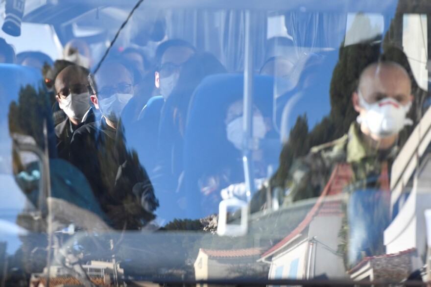 Κορωνοϊός: Παγκόσμιος «αγώνας» για τον περιορισμό της πανδημίας