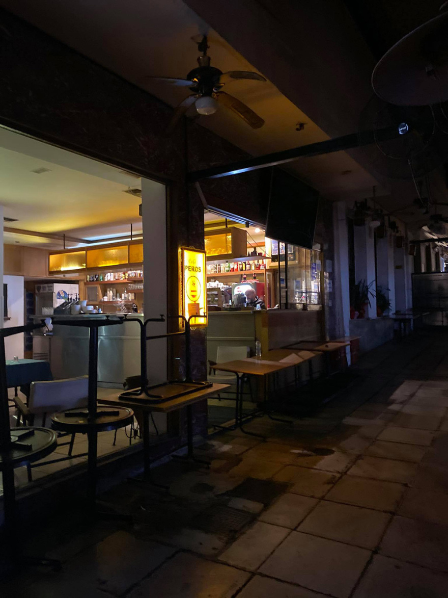 Κορωνοϊός... Σάββατο βράδυ: Πόλη-φάντασμα η Αθήνα