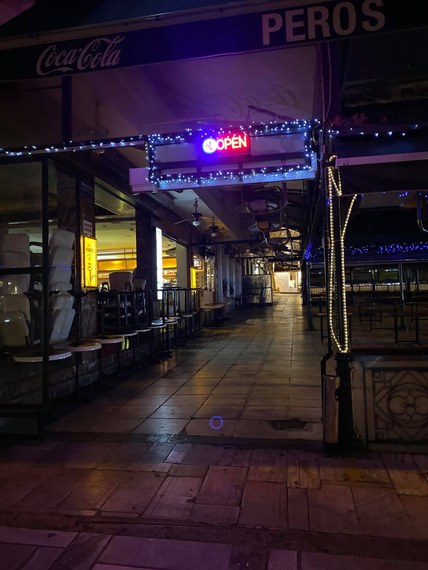 Κορωνοϊός... Σάββατο βράδυ: Πόλη-φάντασμα η Αθήνα