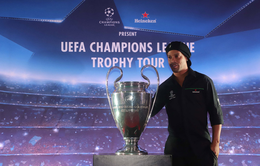 Ροναλντίνιο: Πώς το μαγικό δεκάρι έμεινε στον άσο